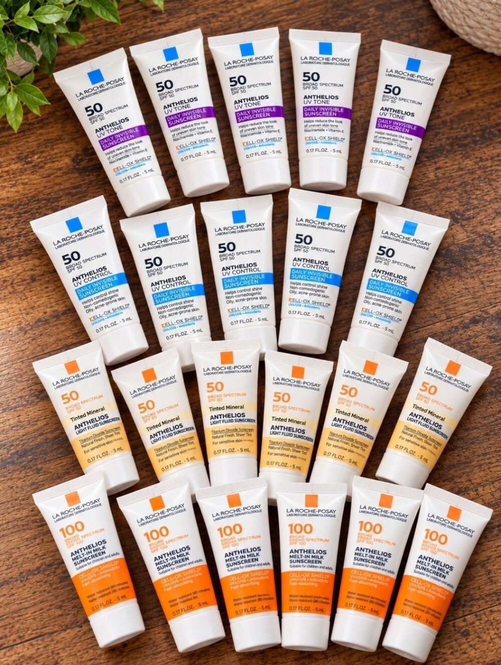 La Roche Posay Anthelios Sunscreen SPF 50/100, 20pc Bundle Tinted & Invisible